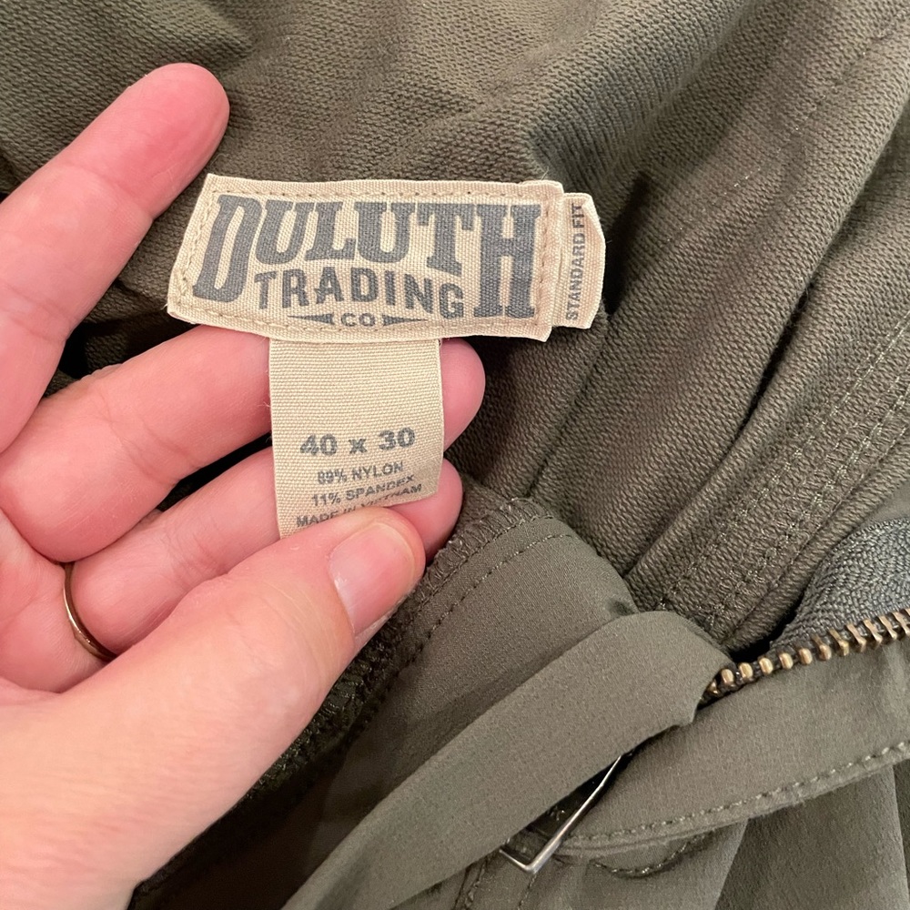 Duluth Trading flexpedition pants. EUC